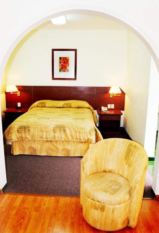 Hotel Marcella Clase Ejecutiva Morelia Quarto foto